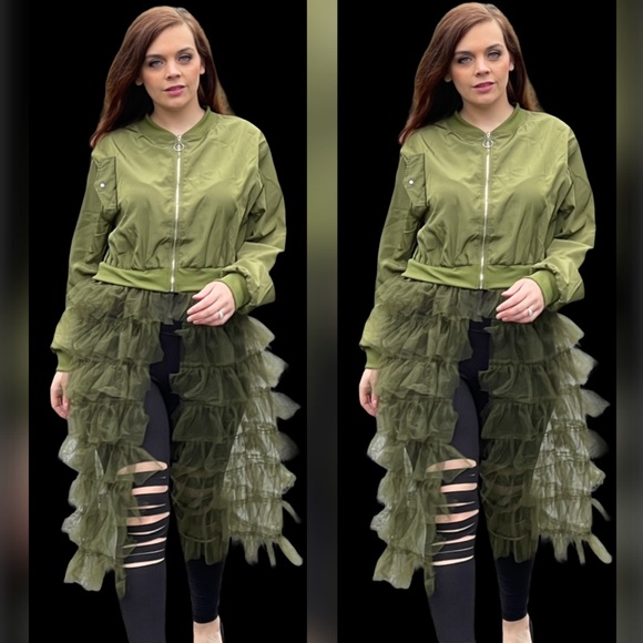 Fourty Dreams Boutique Jackets & Blazers - New boutique Army green layered bomber style jacket